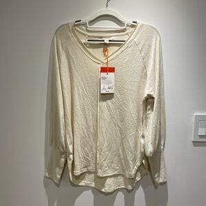 Knox Rose Cream Long Sleeve V-Neck Top